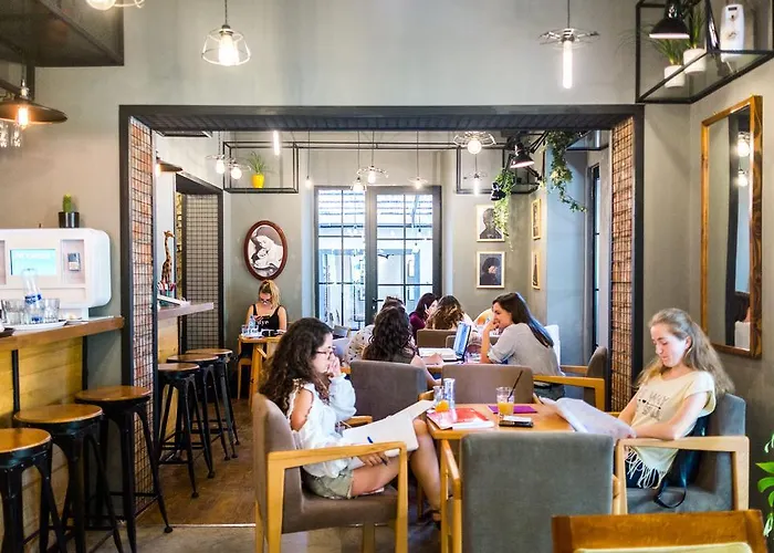 Destil * Τίρανα